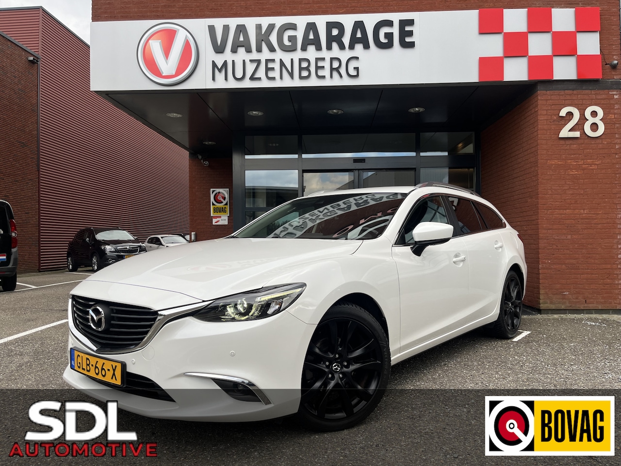 Mazda 6 Sportbreak - 2.0 SkyActiv-G 165 GT-M // LED // KEYLESS // BOSE AUDIO // NAVI // CAMERA+SENSOREN // - AutoWereld.nl