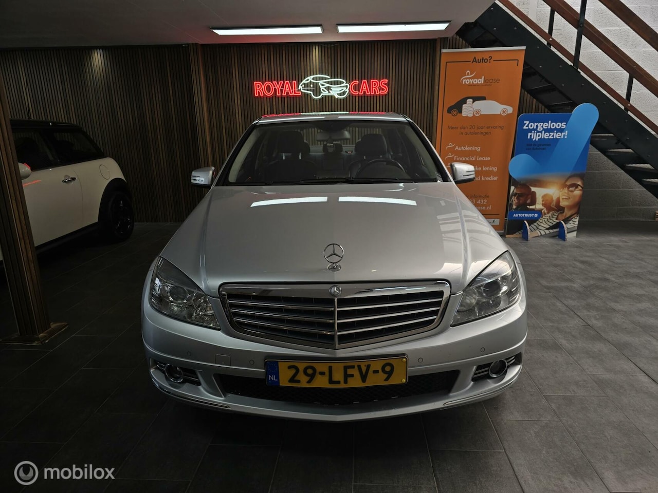 Mercedes-Benz C-klasse - 180 CGI BlueEFFICIENCY Elegance/IN TOP STAAT - AutoWereld.nl