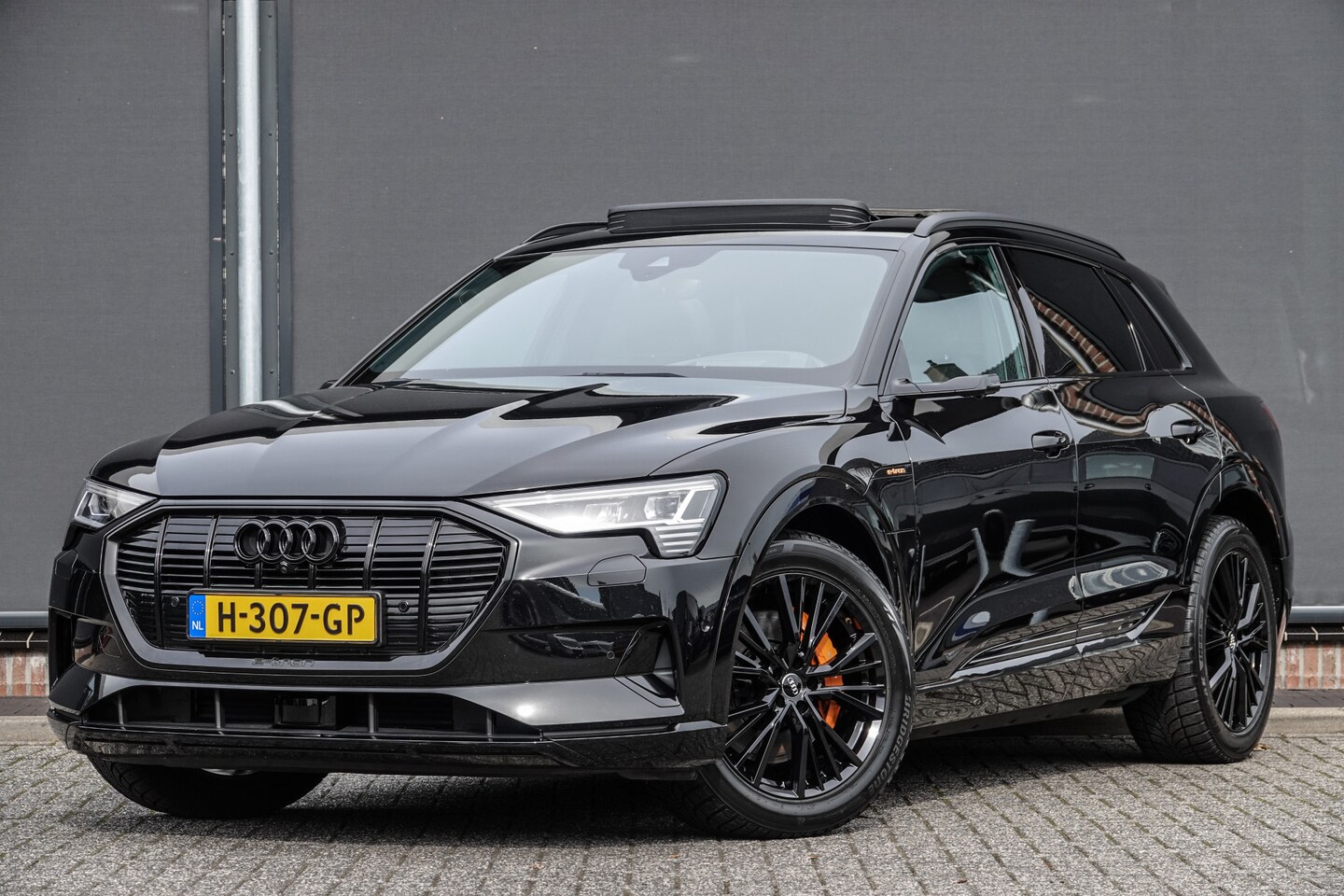 Audi e-tron - Incl. BTW | 55 Quattro 408Pk | Advanced Pro-Line | 360° Camera | Cameraspiegels | Black Op - AutoWereld.nl