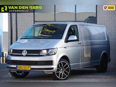 Volkswagen Transporter - 2.0 TDI L2 150PK, AIRCO, CRUISE, NAVI, PARKEERSENSOREN, STOELVERWARMING DUBBELE CABINE LEV