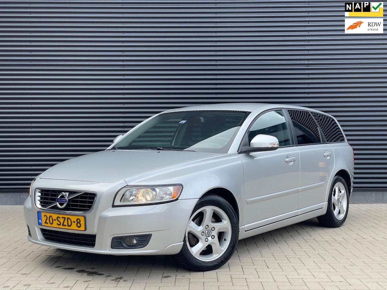 Volvo V50 - 1.6 D2 Sport|Handsfree|Cruise|LM Velg| - AutoWereld.nl