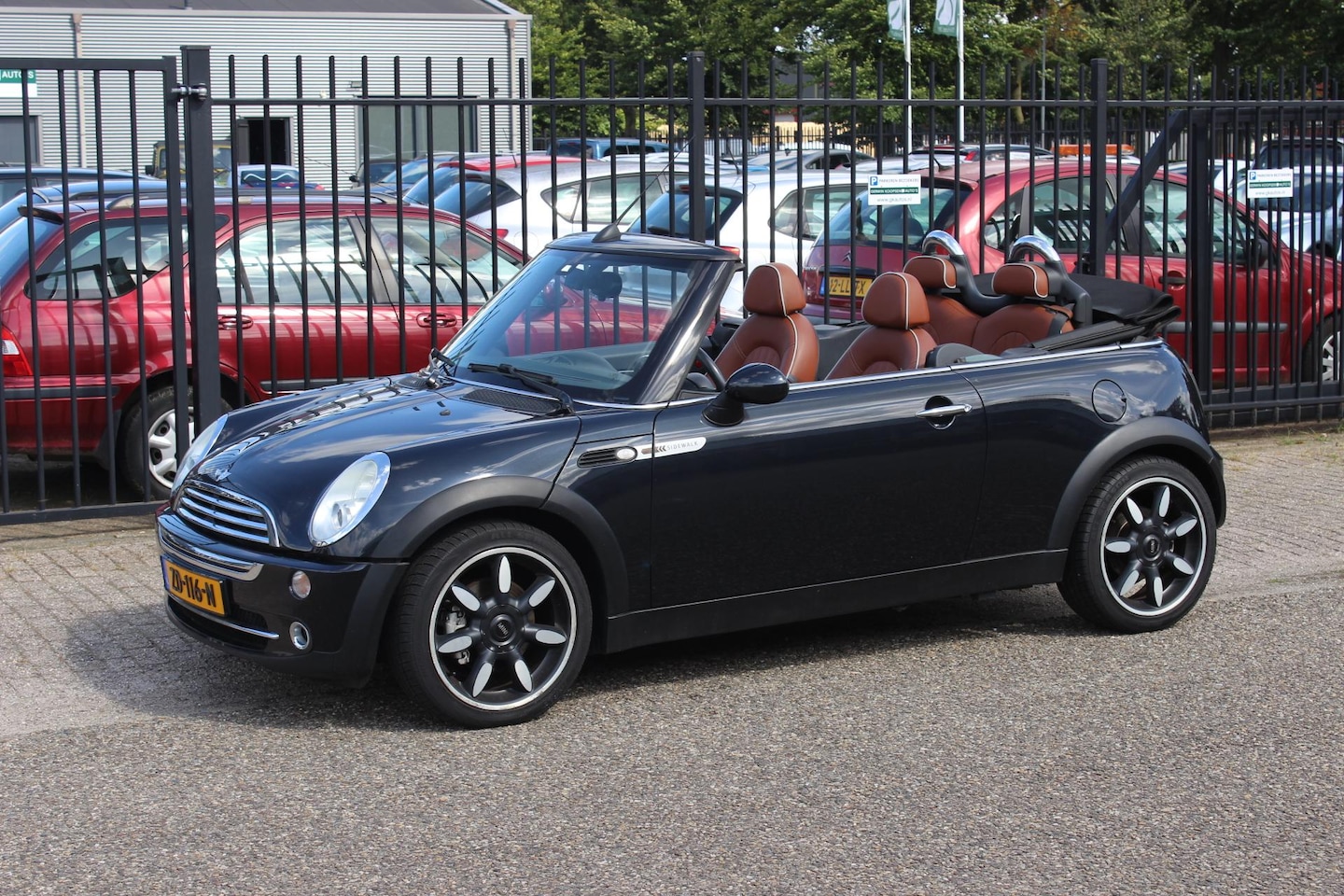 MINI Cabrio - Mini 1.6 Sidewalk, Airco! - AutoWereld.nl