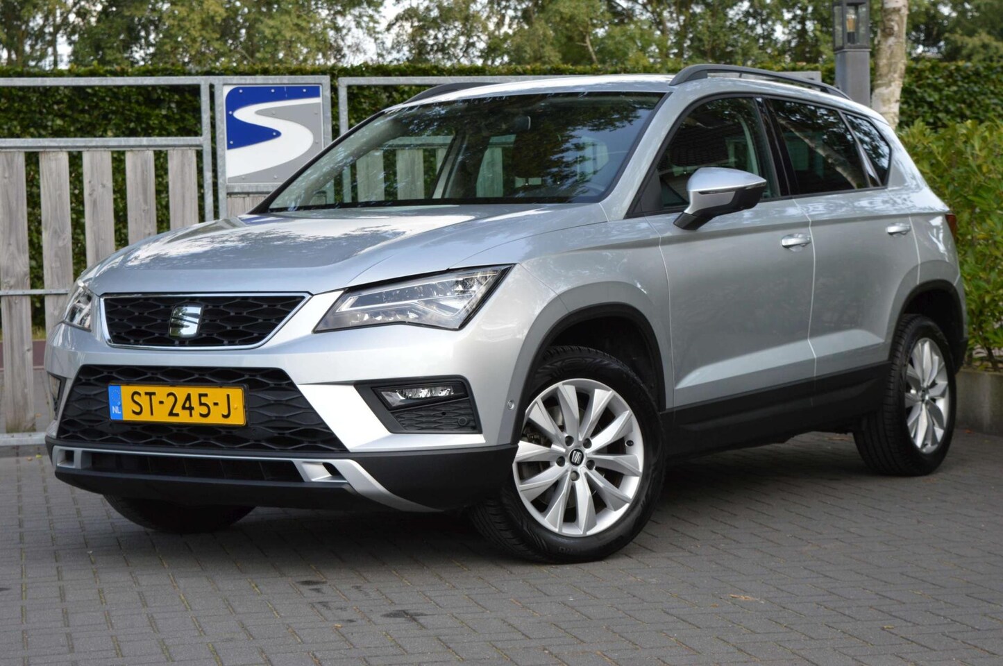 Seat Ateca - 1.4 EcoTSI Style - Navi|Carplay|Cruise|Camera|Trekhaak elek. - AutoWereld.nl