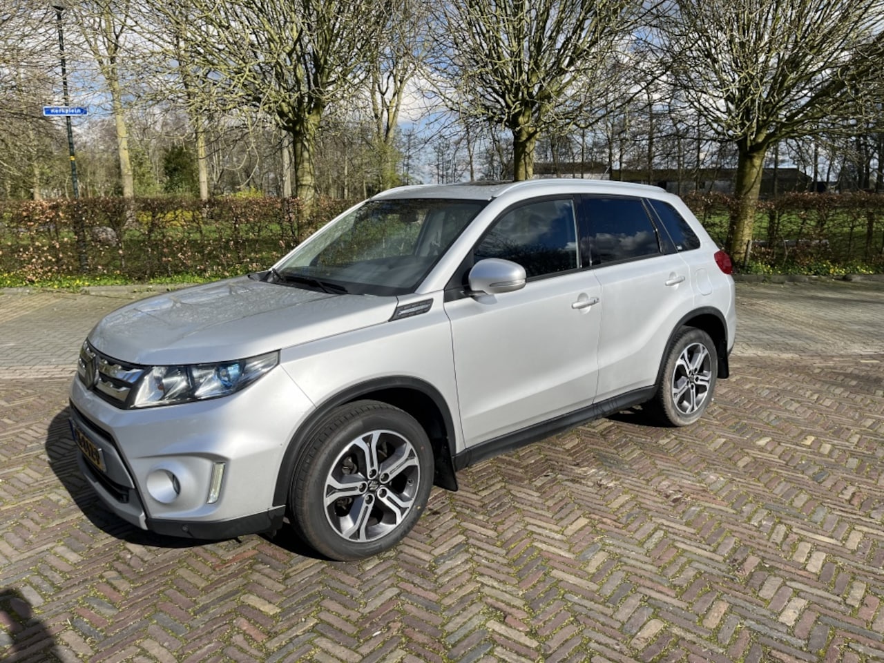 Suzuki Vitara - 1.6D High Executive 2015 - AutoWereld.nl