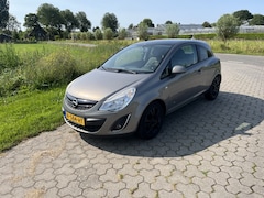 Opel Corsa - 1.4-16V 2012 slechts 131.000km