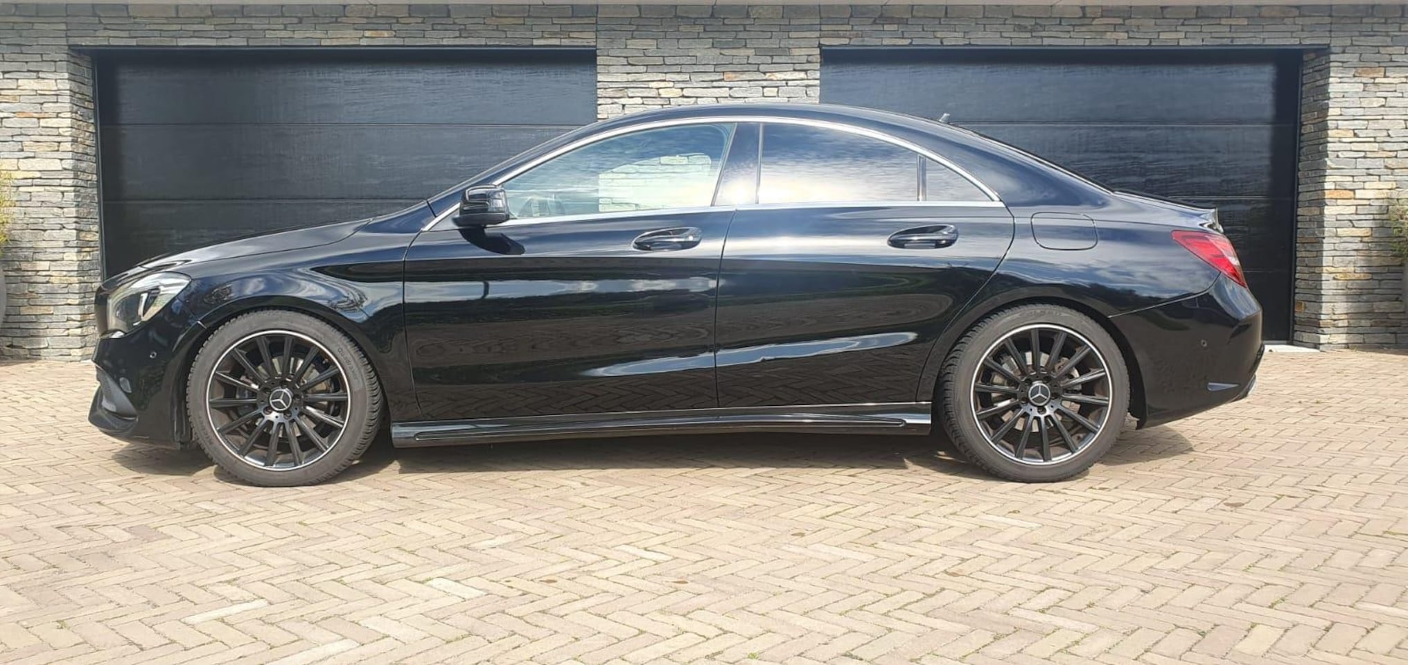 Mercedes-Benz CLA-Klasse - 180 180 - AutoWereld.nl