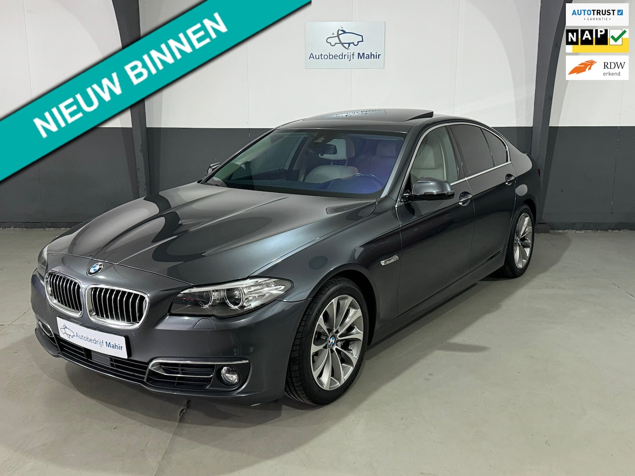 BMW 5-serie - 528i Luxury Edition 528i Luxury Edition,Deal ond,Hud,keyless,Nap,Pano,Memory - AutoWereld.nl