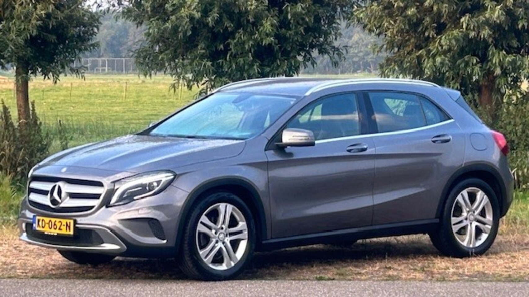 Mercedes-Benz GLA-Klasse - 200 EDITION 1 AUTOMAAT, AIRCO, AUDIO/NAVIGATIE/BLUETOOTH, STOELVERWARMING, CHROOMPAKKET, S - AutoWereld.nl