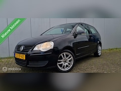 Volkswagen Polo - 1.2-12V Optive