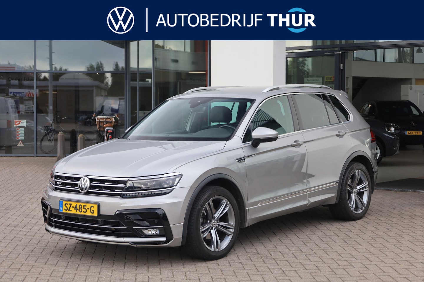 Volkswagen Tiguan - 1.4 TSI 4Motion Highline 1.4 TSI 4Motion Highline 150PK / 110kW, Achteruitrijcamera, parkeersensoren voor en achter - AutoWereld.nl