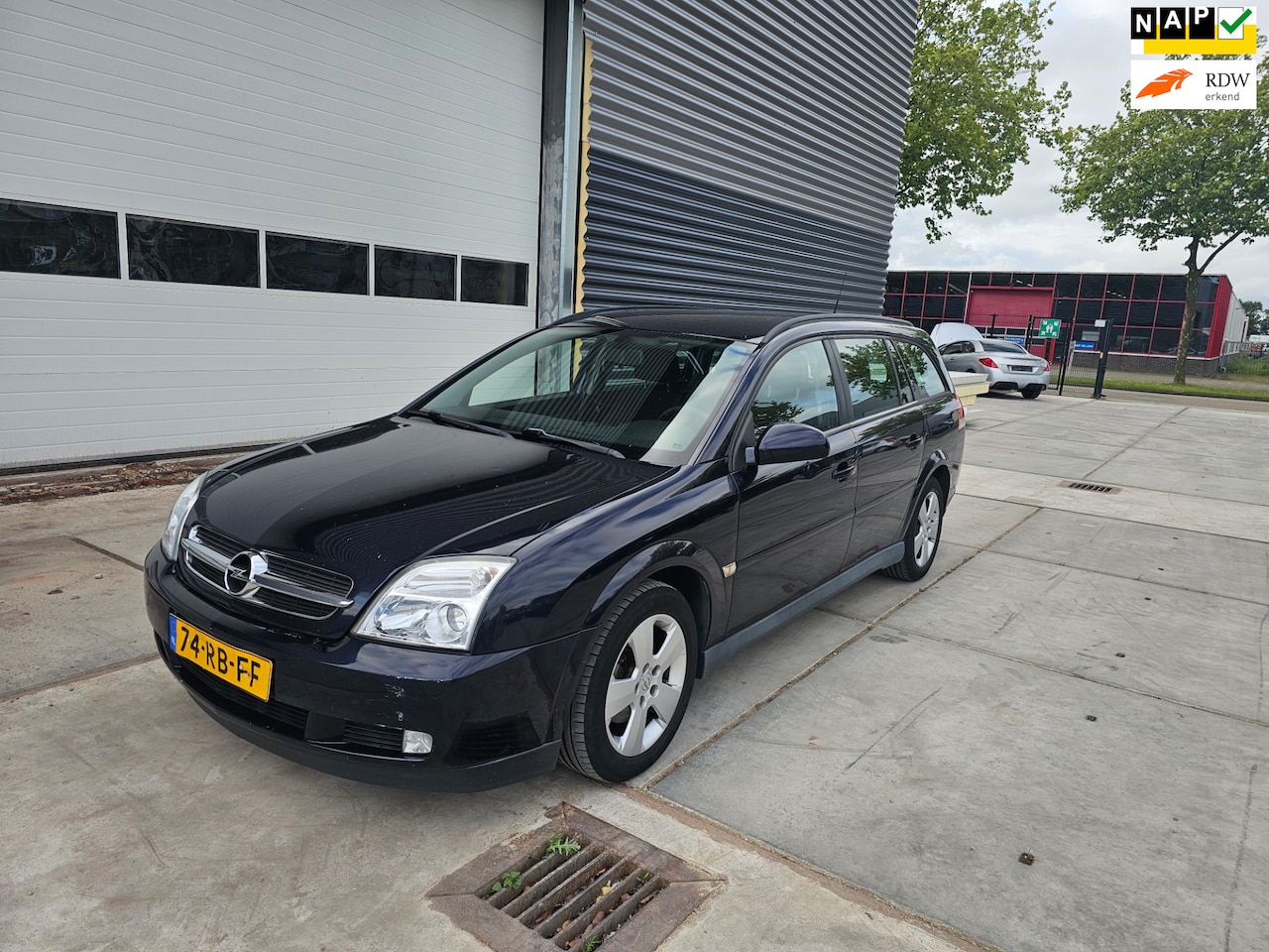 Opel Vectra Wagon - 1.8-16V Comfort NAV.+ Airco Bj:2005 NAP! - AutoWereld.nl