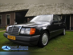 Mercedes-Benz 200-500 (W124) - 260 E