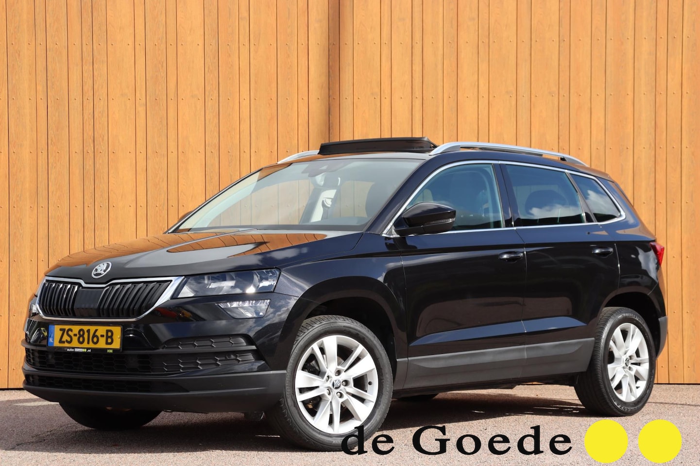 Skoda Karoq - 1.5 TSI ACT Ambition Business 1ste eigenaar org. NL-auto - AutoWereld.nl