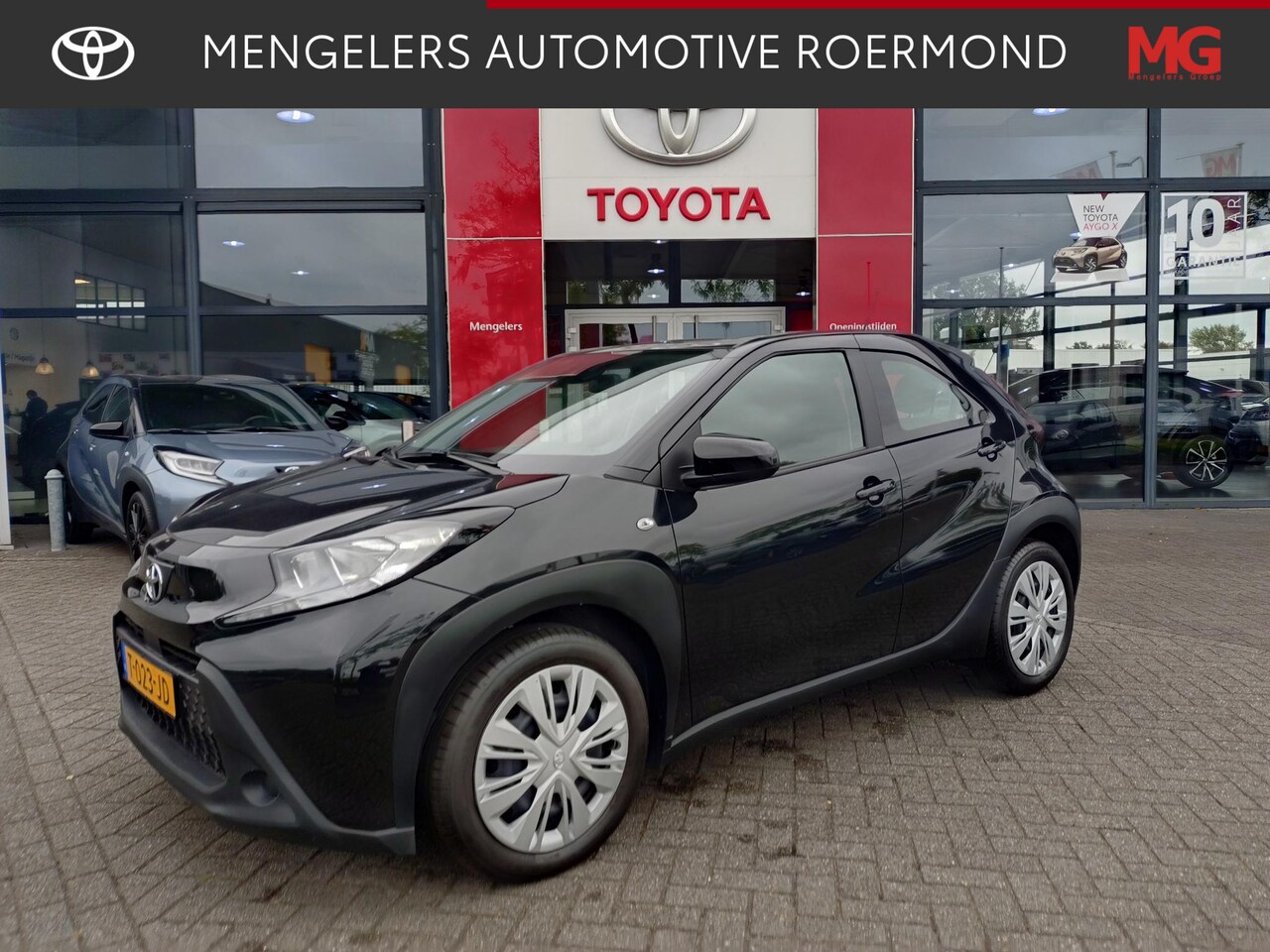 Toyota Aygo X - 1.0 VVT-i MT play 1.0 VVT-i MT play - AutoWereld.nl