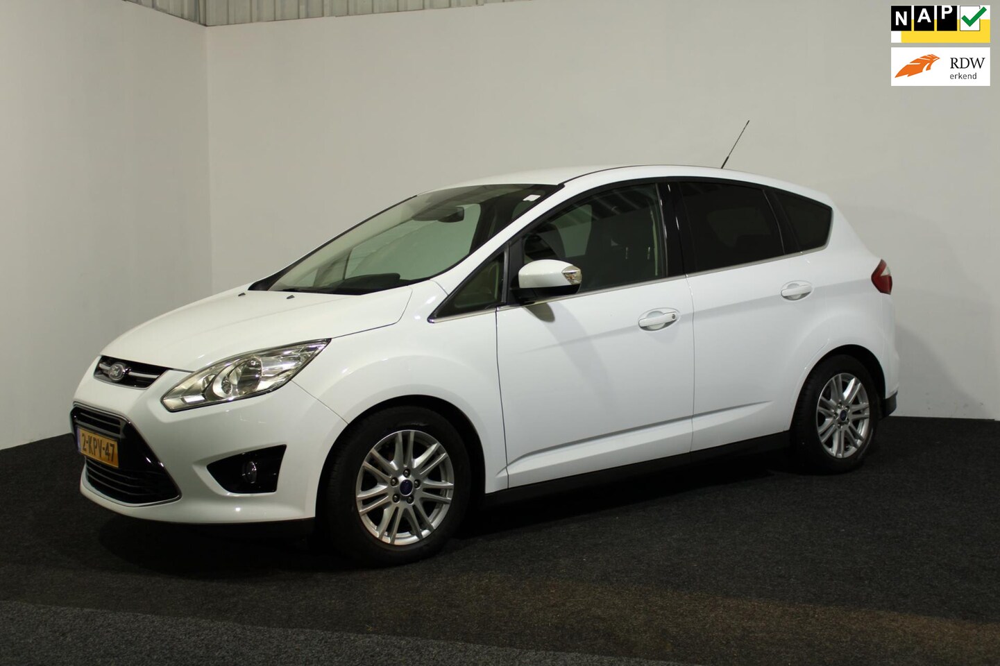 Ford C-Max - 1.0 Titanium 5-deurs|cruise|airco|lm velg|dealer onderh.|nwe apk| - AutoWereld.nl