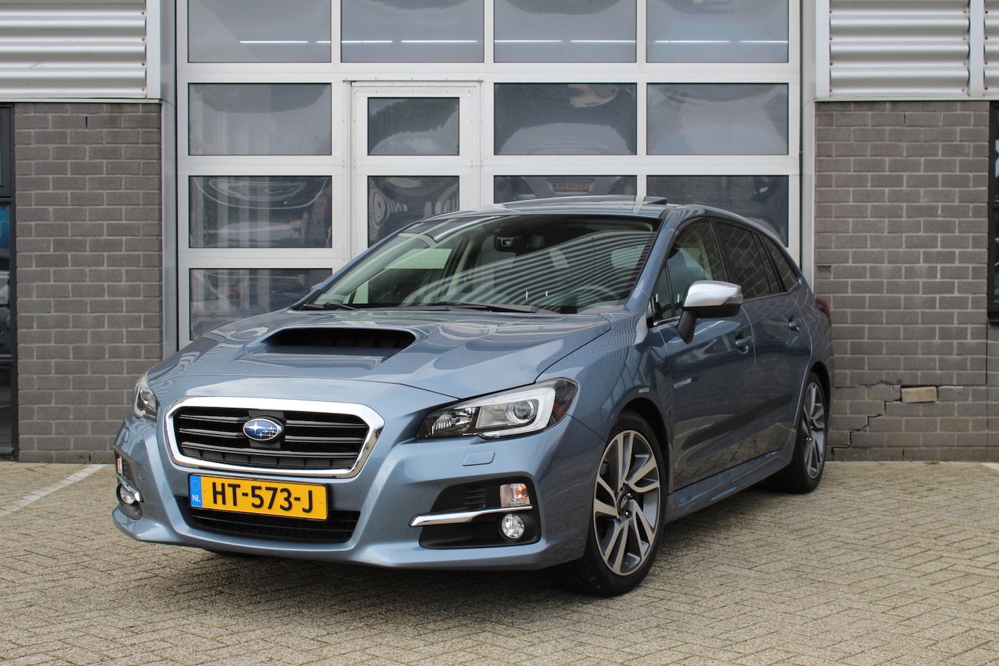 Subaru Levorg - 1.6 GT-S premium / Leer / Schuifdak / Keyless / N.A.P. - AutoWereld.nl