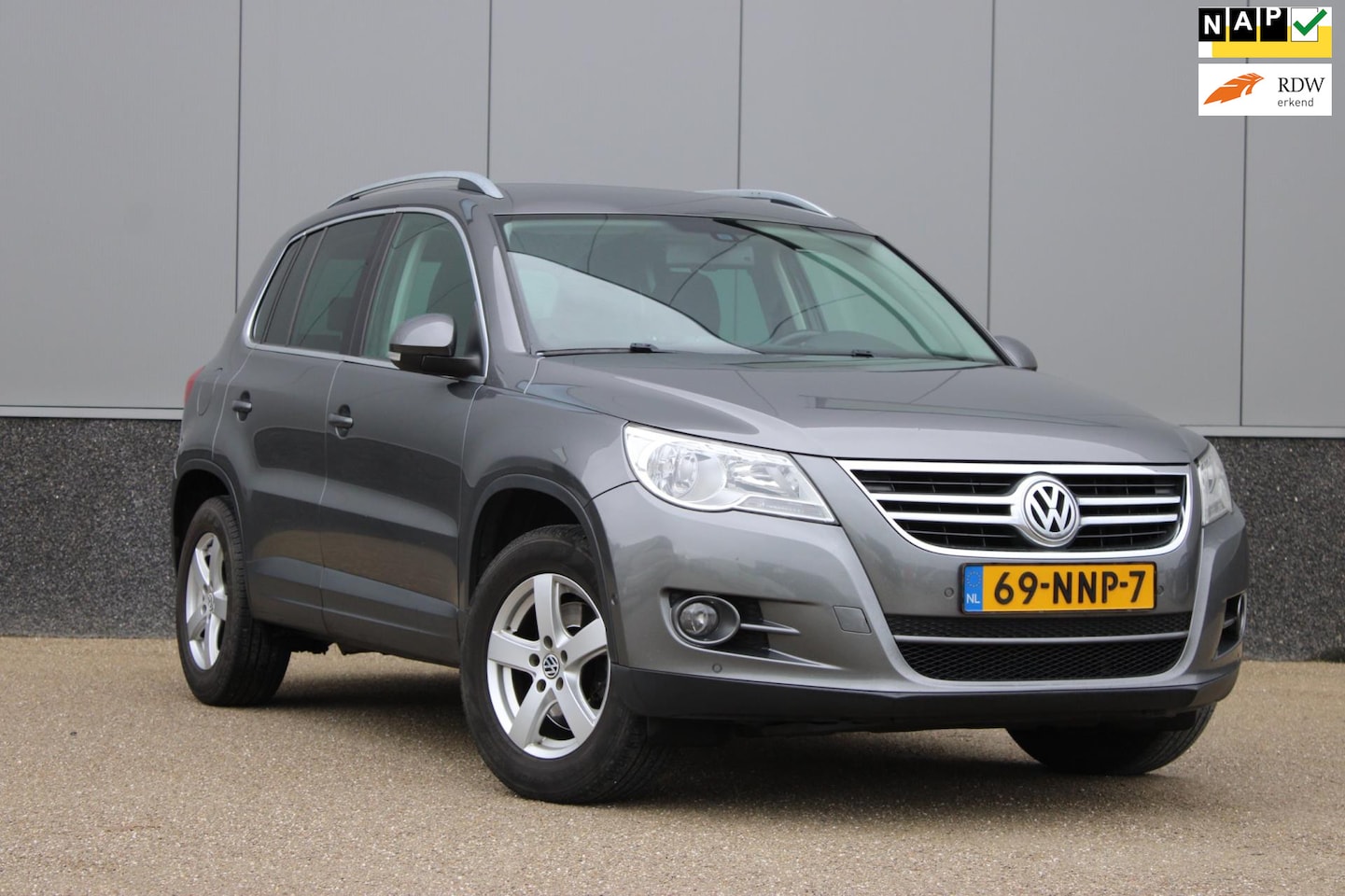 Volkswagen Tiguan - 1.4 TSI Sport&Style Clima, Cruise! - AutoWereld.nl