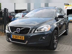 Volvo XC60 - 2.4 D5 AWD R-Design Pano Trekhaak Clima Leer Navi