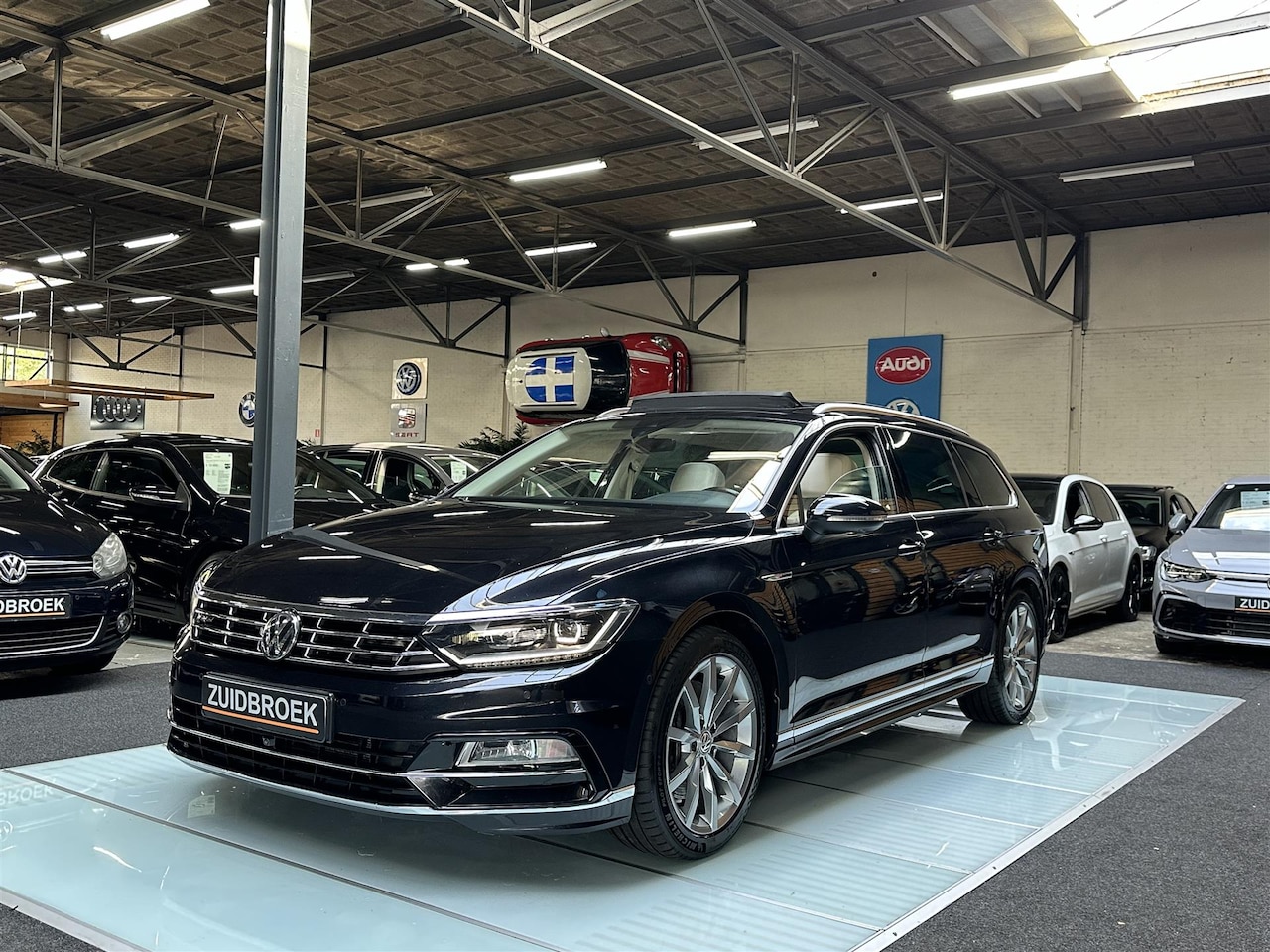 Volkswagen Passat Variant - 2.0 TSI 4M R-LINE Panodak Dynaudio 360 Camera Virtual - AutoWereld.nl