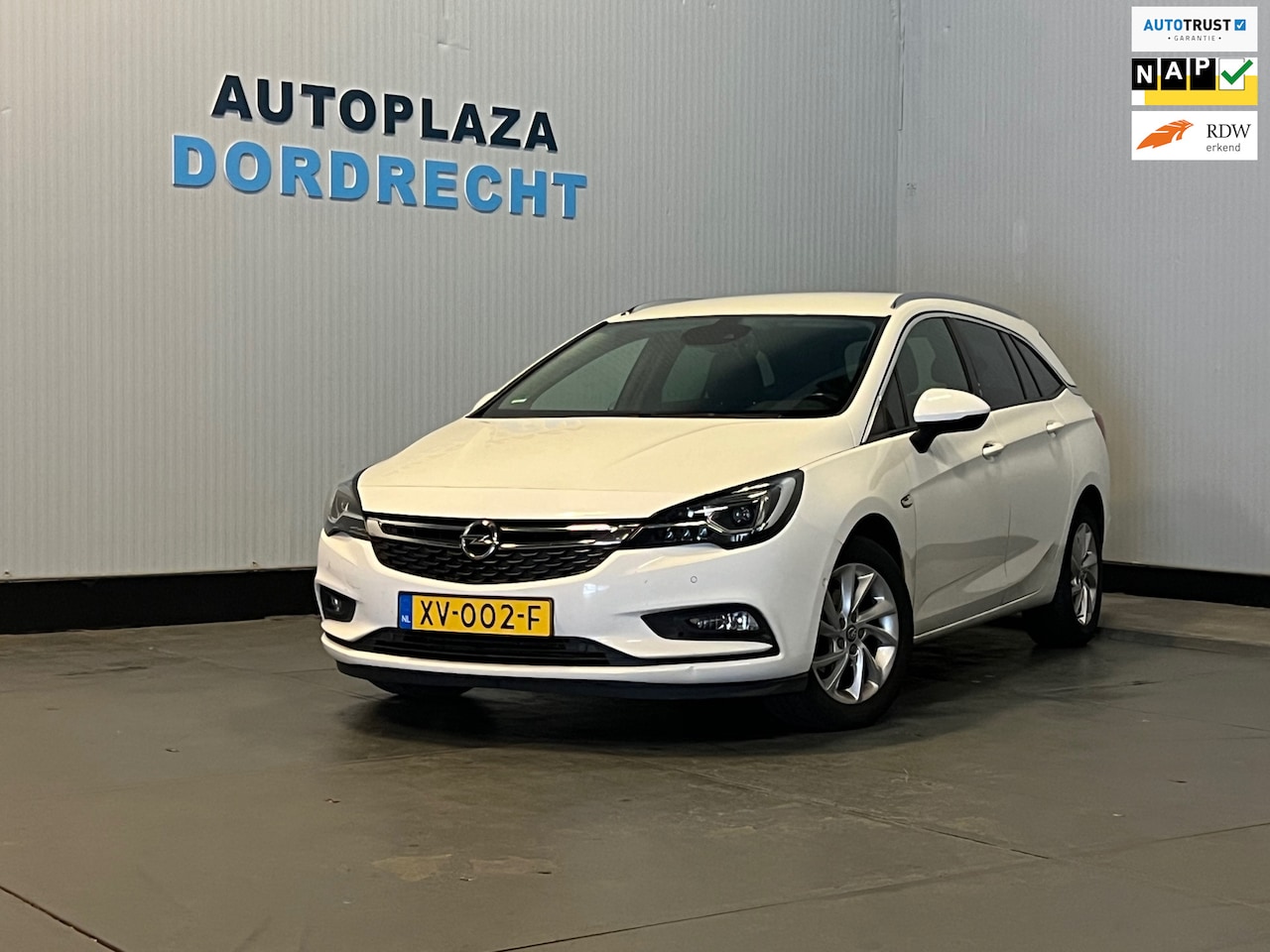 Opel Astra Sports Tourer - 1.0 Innovation|1e Eig|Keyless|Cam|Navi|Dodehoek|PDC|Dealer Onderh - AutoWereld.nl