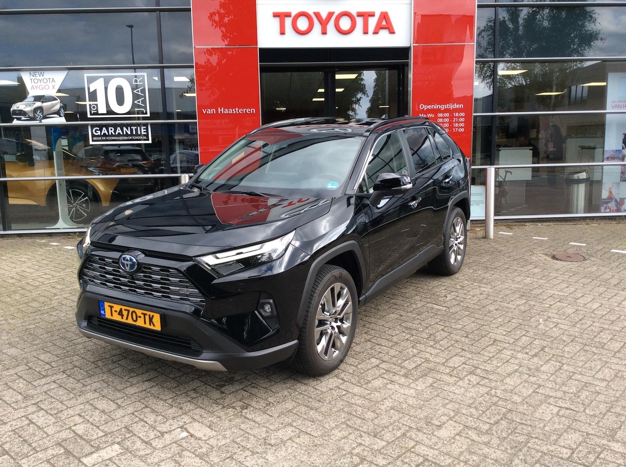 Toyota RAV4 - 2.5 Hybrid 222pk CVT AWD Executive - AutoWereld.nl