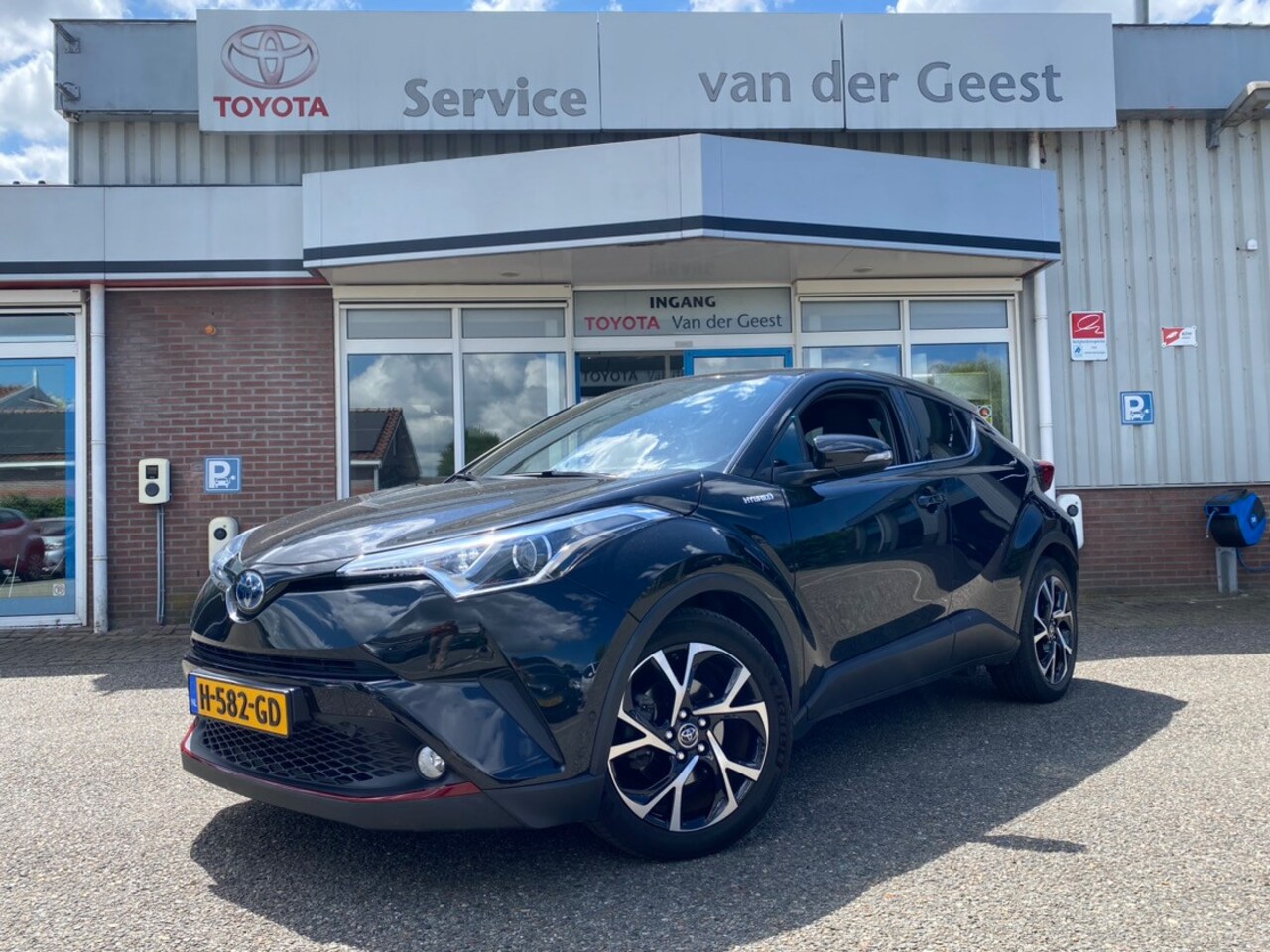 Toyota C-HR - 1.8 Hybrid Team D - AutoWereld.nl