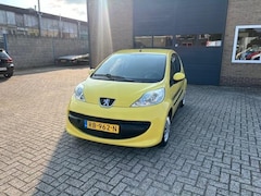 Peugeot 107 - 1.0-12V XR-Pro-Sport // Airco