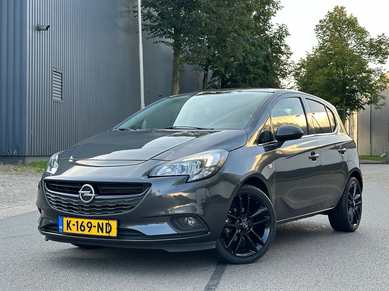 Opel Corsa - 1.4 Edition/NAVI/XENON - AutoWereld.nl