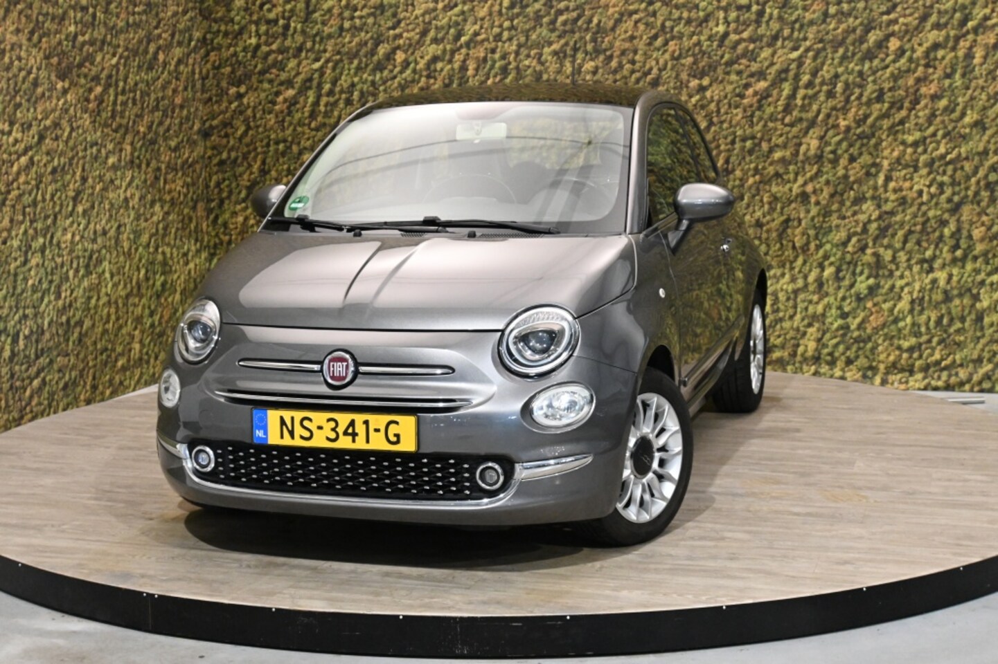 Fiat 500 - 1.2 Lounge | NAP | Groot scherm - AutoWereld.nl