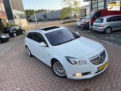 Opel Insignia Sports Tourer - 2.8 T Sport 4x4 PANORAMA AUTOMAAT LEER Volledig onderhouden