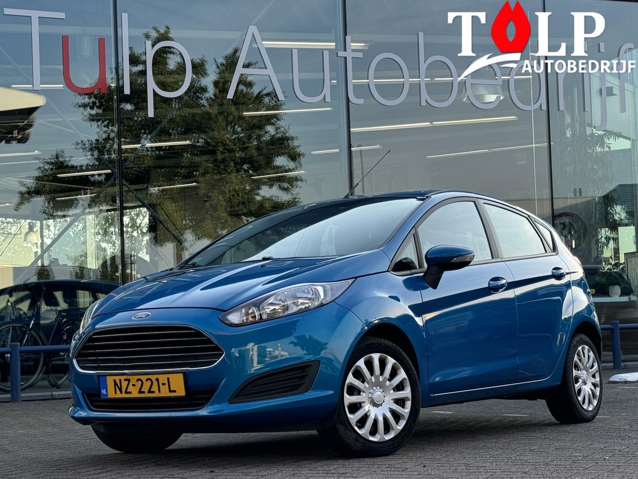 Ford Fiesta - 1.25 5 drs bj 2013 Airco Lmv Nette auto - AutoWereld.nl