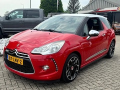 Citroën DS3 - 1.6 Benzine Sport Chic Rood / Wit 2010 NL Auto