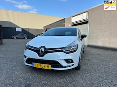 Renault Clio - 0.9 TCe Limited Airco Cruise Navi PDC Privacyglass LM-Wielen APK NAP