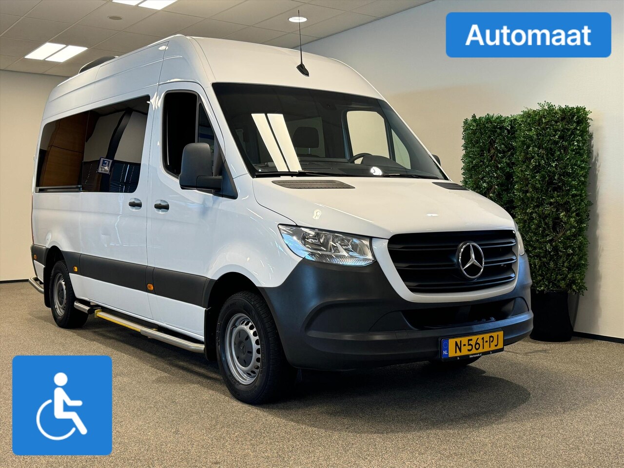 Mercedes-Benz Sprinter - L2H2 Rolstoelbus Groepsvervoer 4x rolstoelplekken - AutoWereld.nl