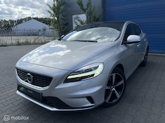 Volvo V40 - 1.5 T3 / Sport / R Design / 2019 / Panorama /