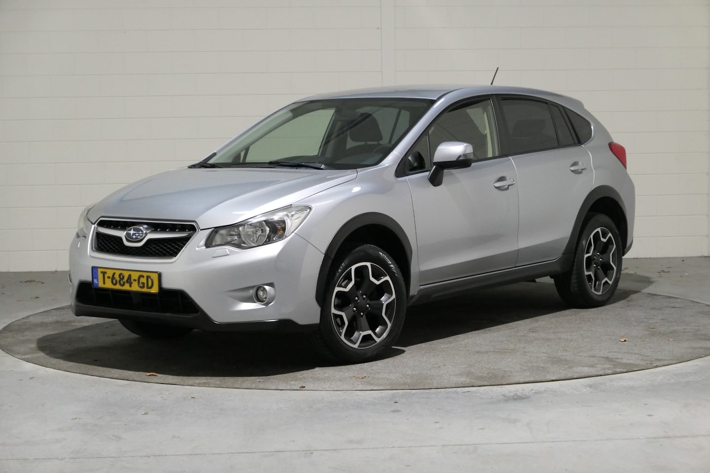 Subaru XV - 2.0i Luxury AWD 2.0i Luxury AWD, AUTOMAAT, Rijkelijk uitgevoerd, Kwaliteit .. Climate contr. L+R, Cruise, - AutoWereld.nl