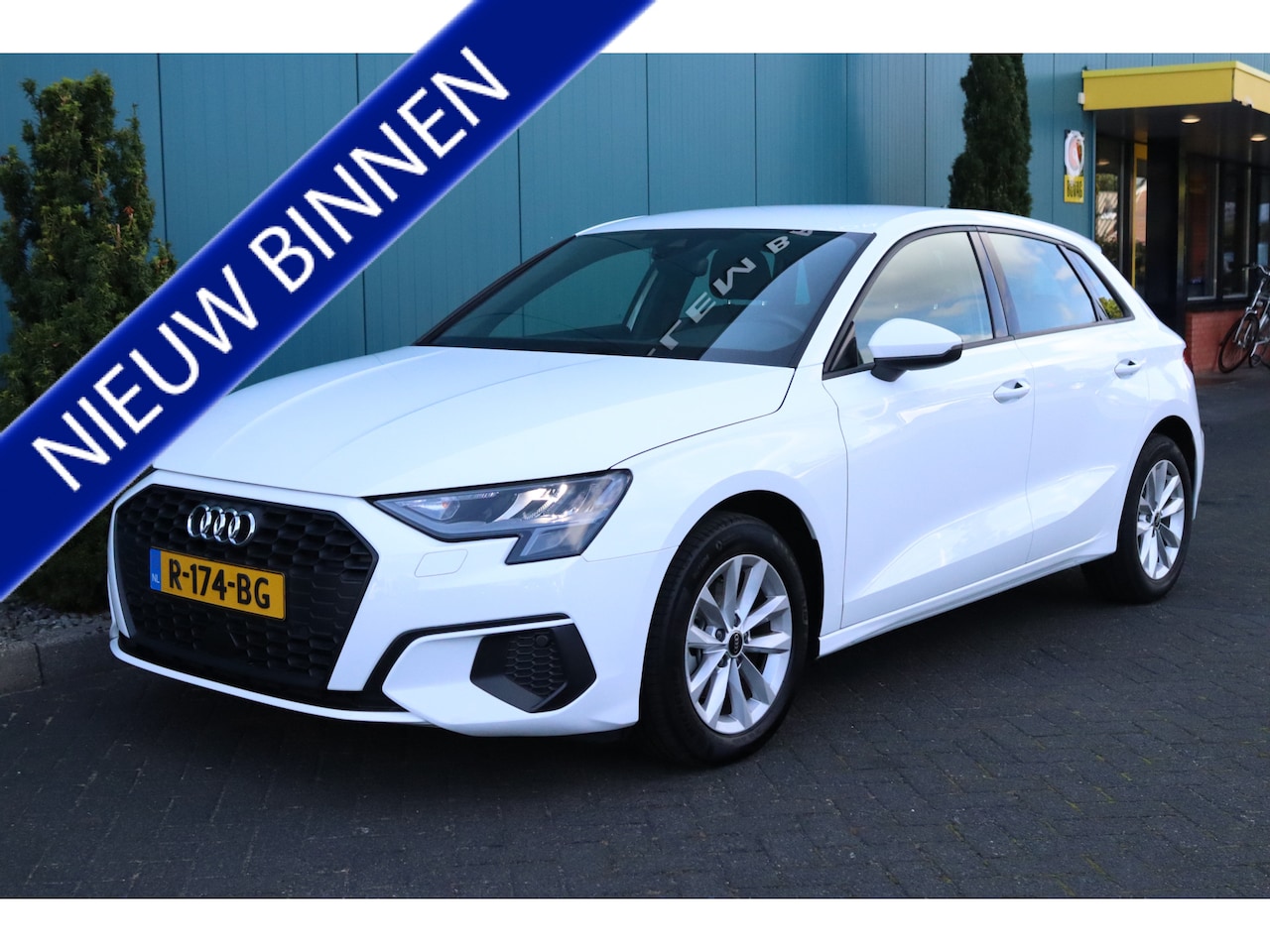 Audi A3 Sportback - 30 TFSI Pro Line/ECC/PDC/DIGI.DASHB/NAV.VIA.APP/ADAPT.CRUISE/LMV/27DKM!! - AutoWereld.nl