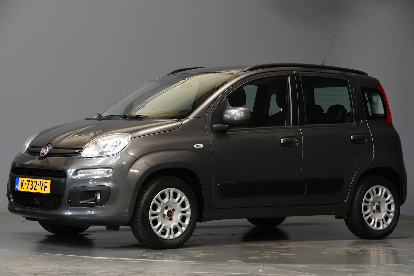 Fiat Panda - 1.2 Lounge AIRCO | ELEKT RAMEN - AutoWereld.nl