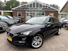 Seat Leon Sportstourer - 1.5 TSI Style Launch Edition 17''Lmv, Camera, Led