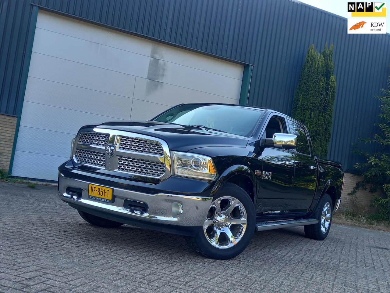 Dodge Ram 1500 - 5.7 V8 4x4 Laramie 6'4 / Luchtvering / 3500kg - AutoWereld.nl