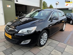 Opel Astra Sports Tourer - 1.4 Cosmo Navi Cruise Airco