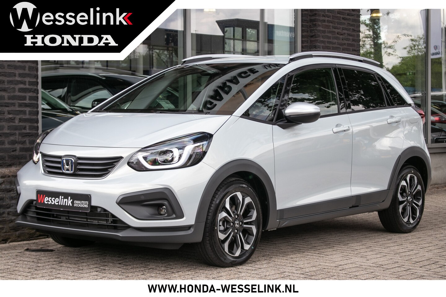 Honda Jazz - 1.5 e:HEV Crosstar - All-in rijklrprs | Honda Sensing | Navi | Adpt. cruise | Camera - AutoWereld.nl