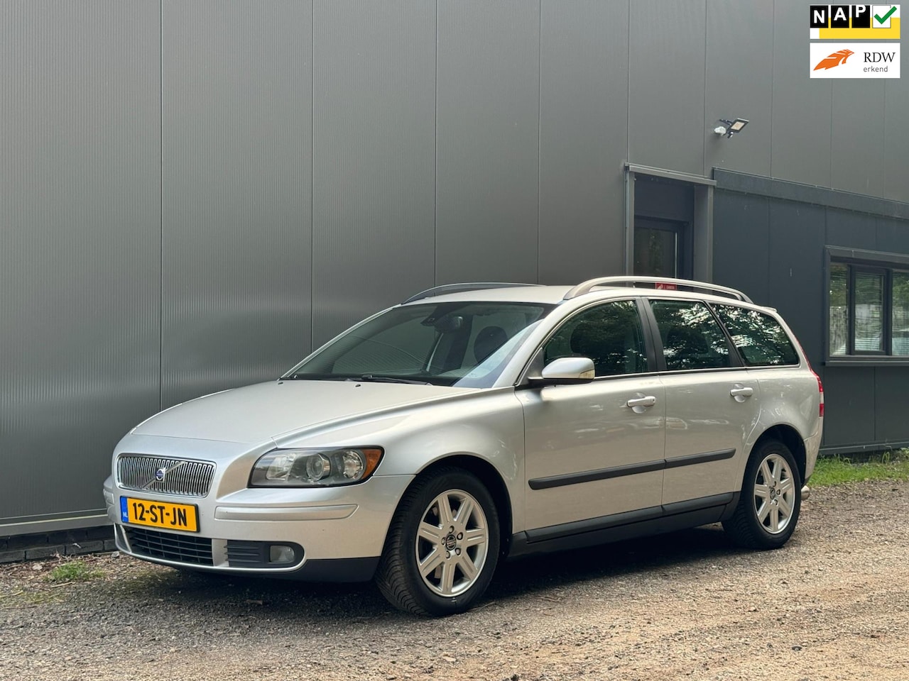 Volvo V50 - 2.4 Edition I AUTOMAAT|CLIMA|CRUISE|LM|DB.VV|NAP| - AutoWereld.nl