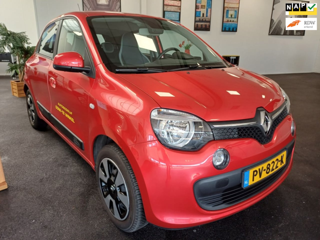 Renault Twingo - 1.0 SCe Collection 1.0 SCe Collection - AutoWereld.nl