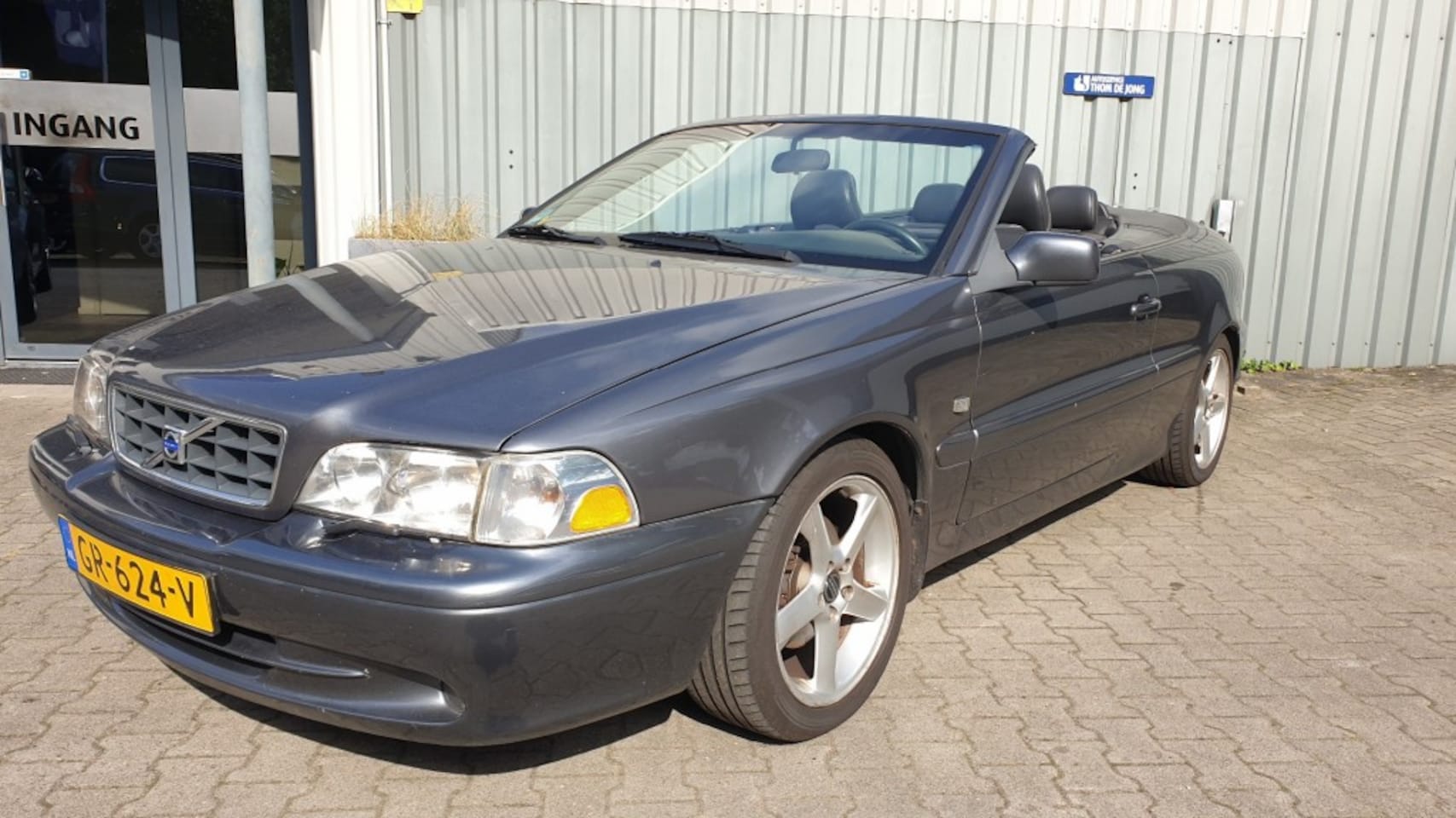 Volvo C70 - 2.0 T TOURER BLACK - AutoWereld.nl