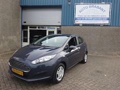 Ford Fiesta - 1.0 Champion