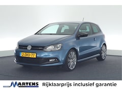 Volkswagen Polo - 1.4 TSI 150pk DSG BlueGT Xenon Stoelverwarming Navigatie