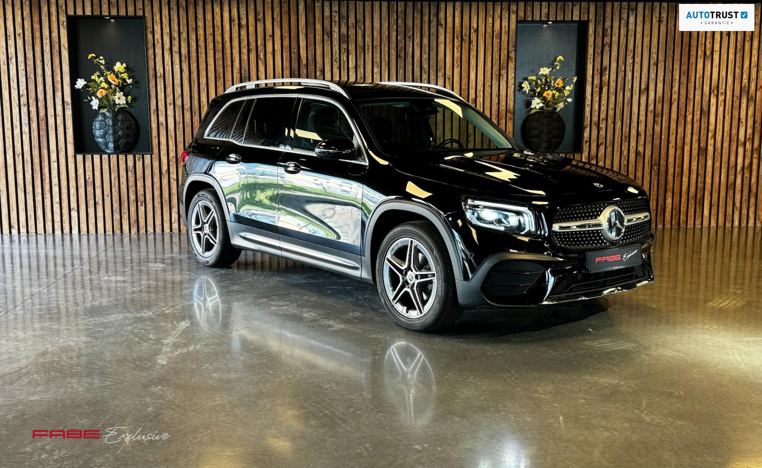 Mercedes-Benz GLB - 200 Premium Plus AMG/PANO/SFEER - AutoWereld.nl