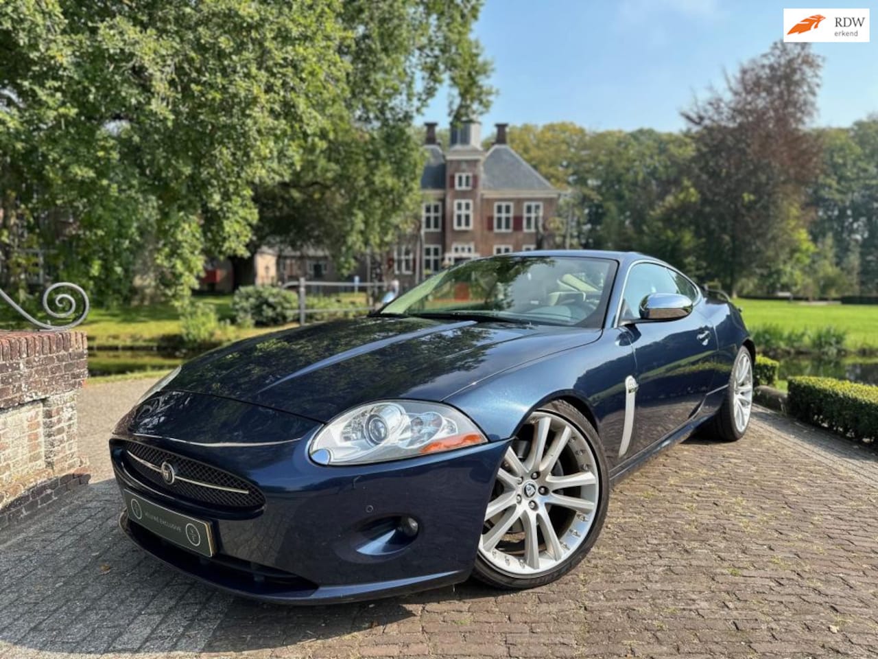 Jaguar XK - 4.2 V8 Coupé | Youngtimer | Elek. Stoelen | Crème Leder | - AutoWereld.nl