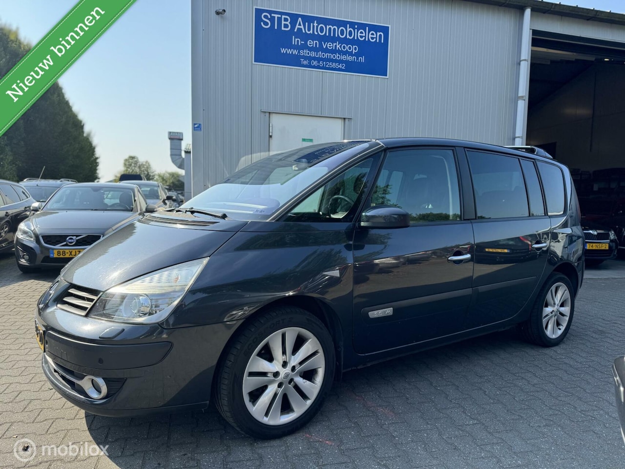 Renault Espace - 3.5 V6 Initiale 3.5 V6 Initiale, Automaat, 7 zitplaatsen - AutoWereld.nl